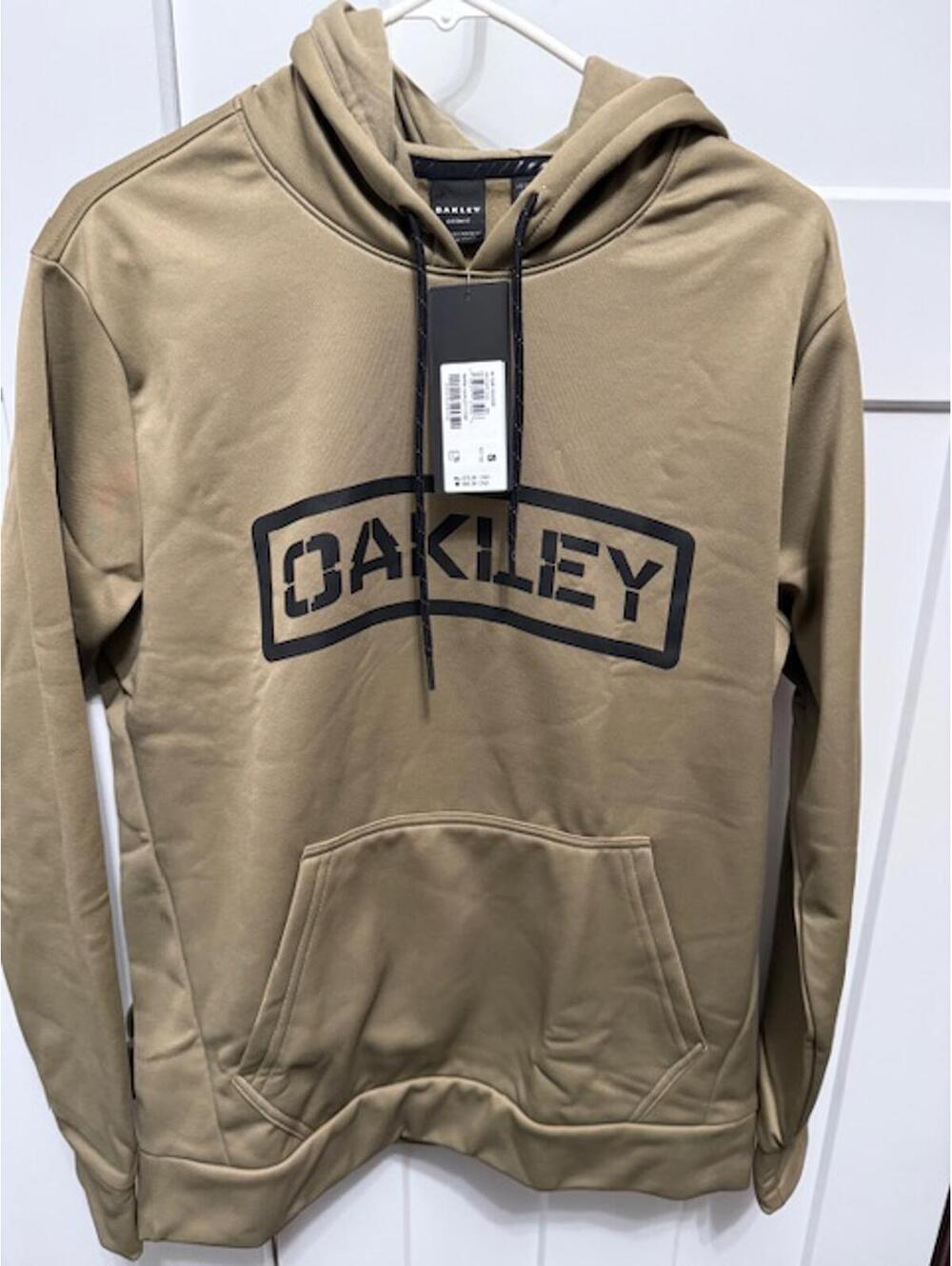 NWT Men's Oakley Hoodie tan and black size Small oversized